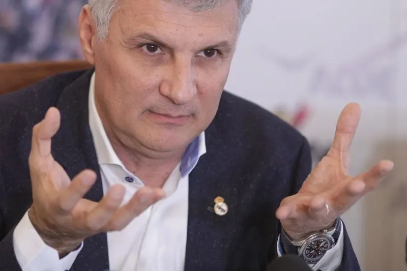 Daniel Zamfir cere renunțarea la ROBOR după amenda uriașă primită de bănci