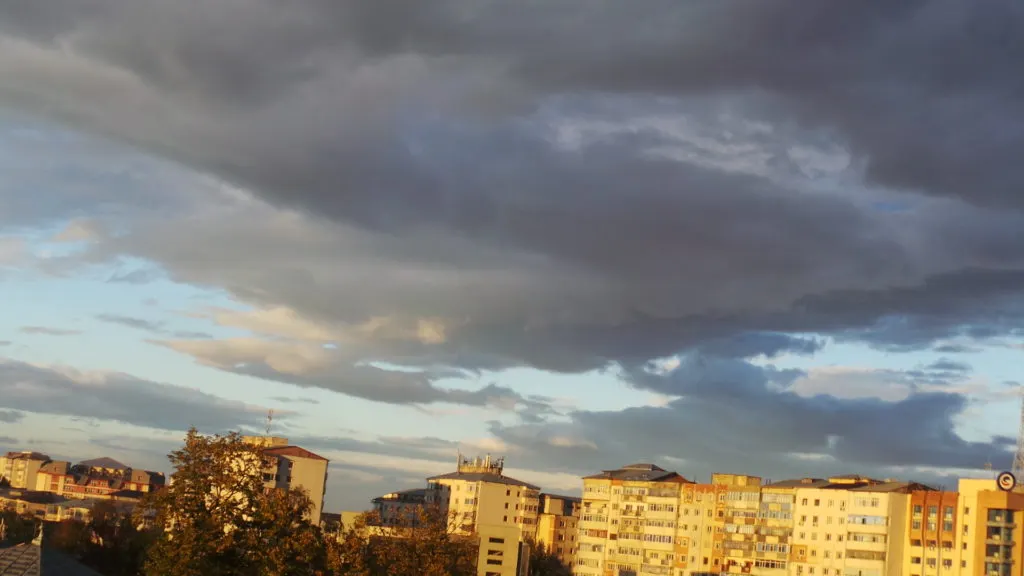 Meteo: urmează un weekend ploios