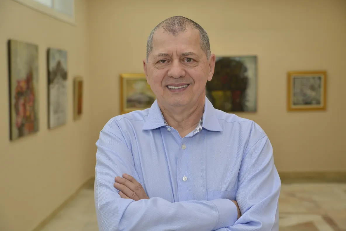 VIDEO Matusalemicul prezentator al Bachus, Octavian Ursulescu, "euforic" din prima zi a Festivalului Viei și Vinului