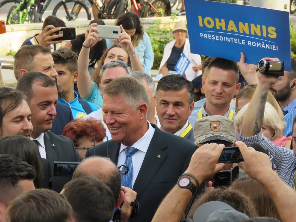 Iohannis a semnat decretul de numire a Guvernului Orban. Vrancea va avea doi miniștri