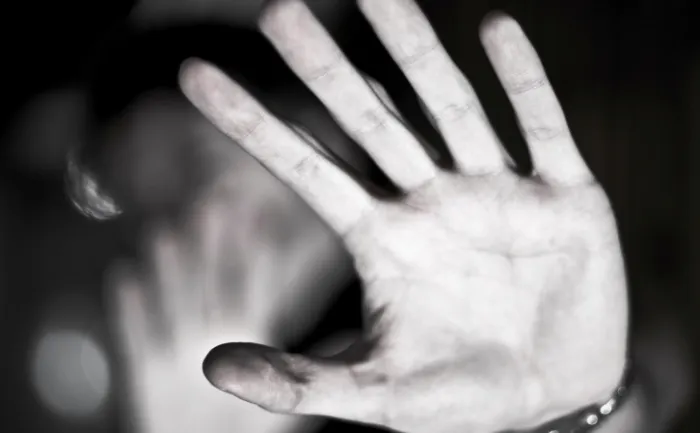ULTIMA ORĂ Și-a stropit nevasta cu benzină și i-a dat foc