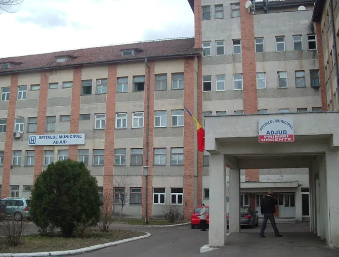 ULTIMA ORĂ Doi pozitivi, din 50 de cadre medicale testate, de la Spitalul Adjud