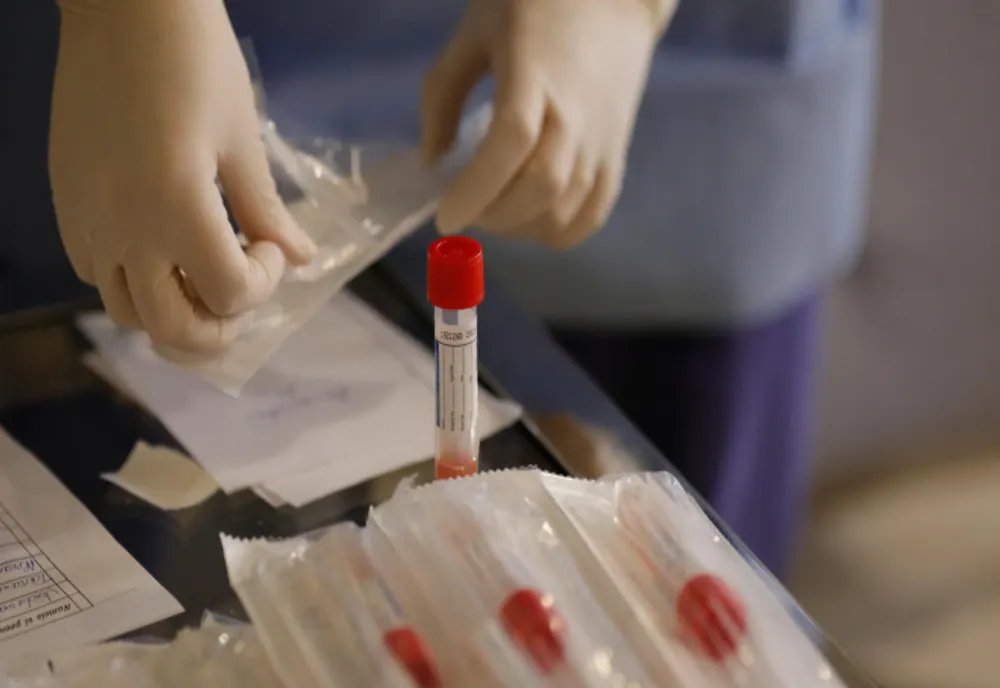 Coronavirus 25 decembrie. Câte cazuri noi au fost raportate te de Crăciun