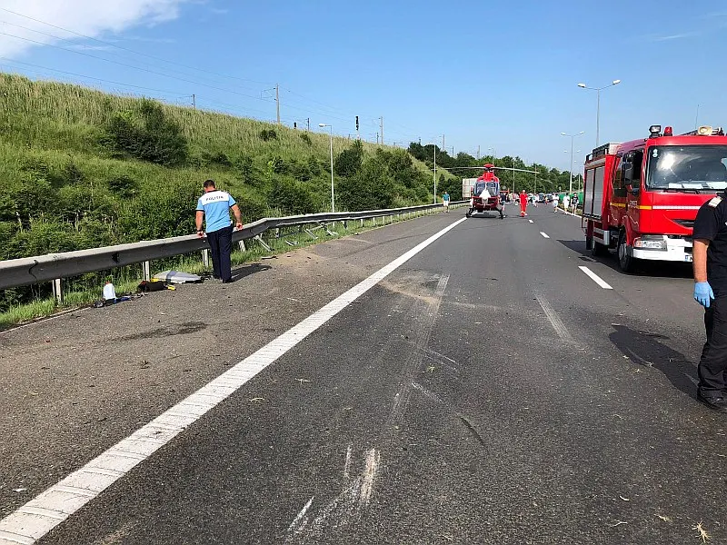 Accident grav cu cinci răniți din Vrancea, pe drumul spre mare. A fost nevoie de intervenția elicopterului SMURD