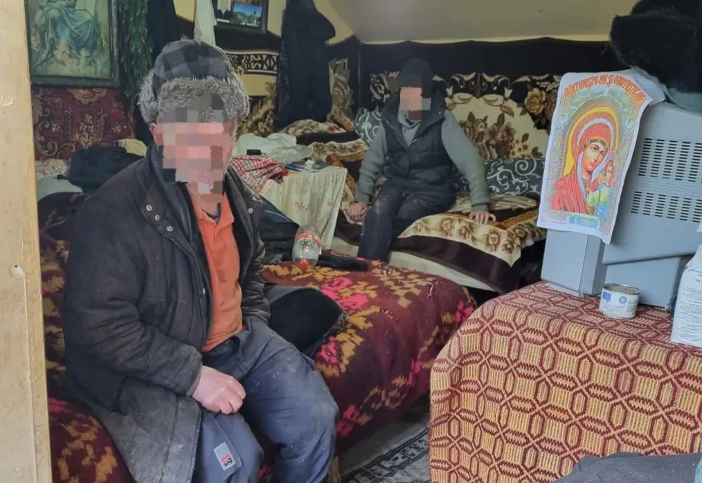 4 persoane arestate în cazul de sclavie din Maramureş! Persoanele cu handicap erau exploatate din 2009 (FOTO)
