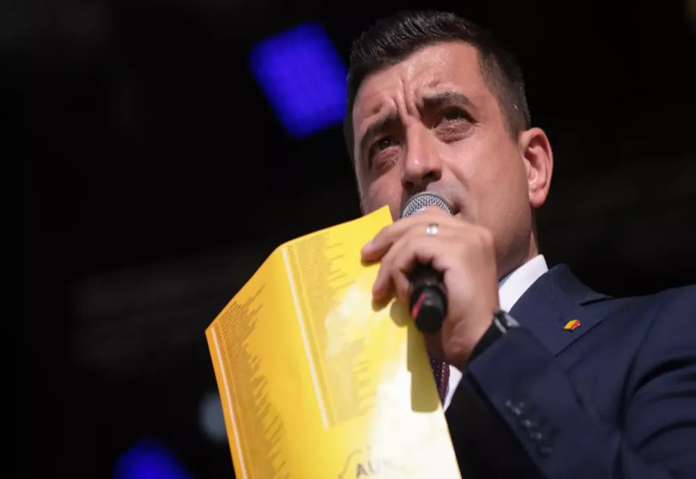 GEORGE SIMION: „VOTUL POPORULUI A FOST O DECLARAȚIE DE RĂZBOI LA ADRESA PRACTICILOR POLITICIENILOR CARE SE AFLĂ LA PUTERE”