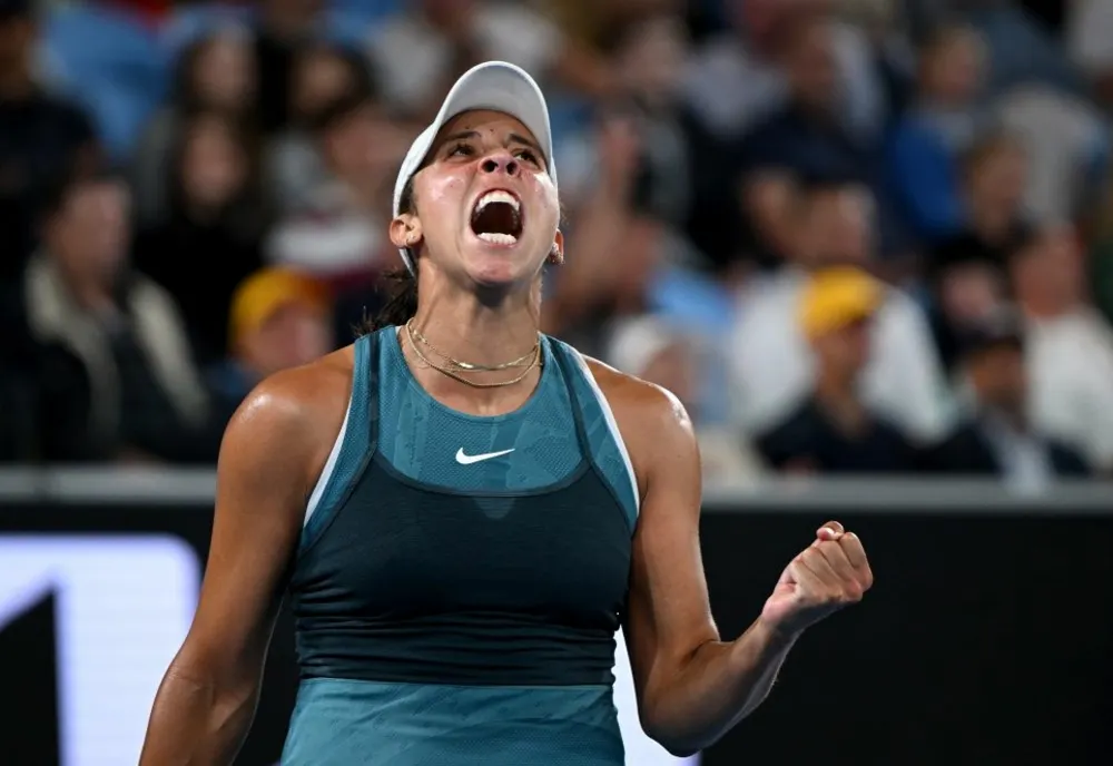 GABRIELA RUSE A ÎNVINS-O PE BIANCA ANDREESCU ȘI S-A CALIFICAT ÎN SEMIFINALE LA 'S-HERTOGENBOSCH
