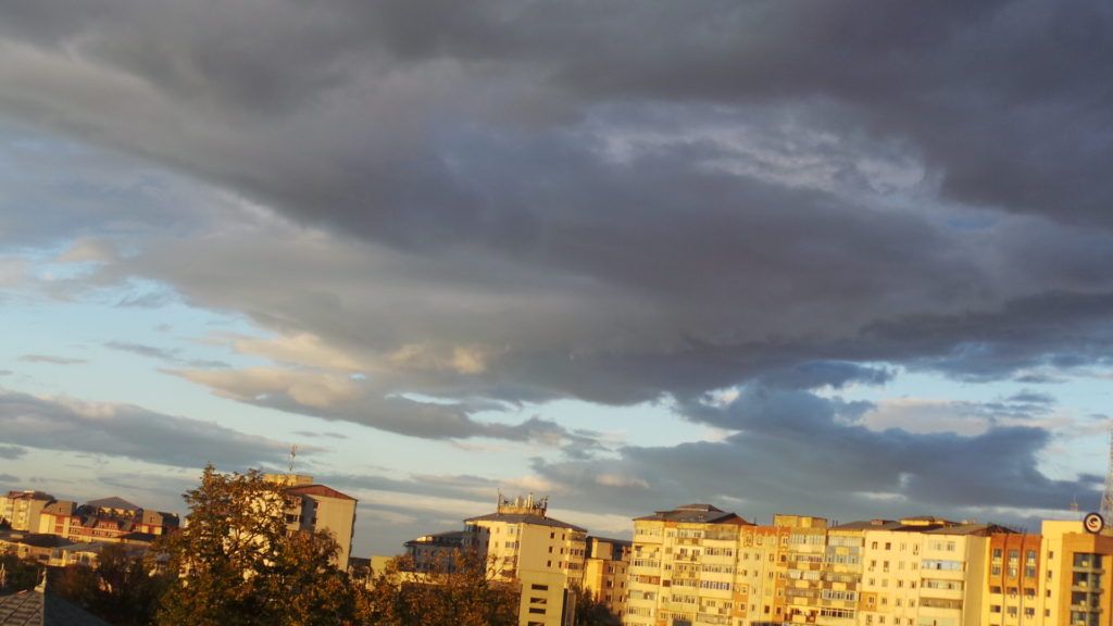 Meteo: urmează un weekend ploios