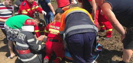 ULTIMA ORĂ  Persoană încarcerată în mașină, în urma unui accident pe centura Focșaniului