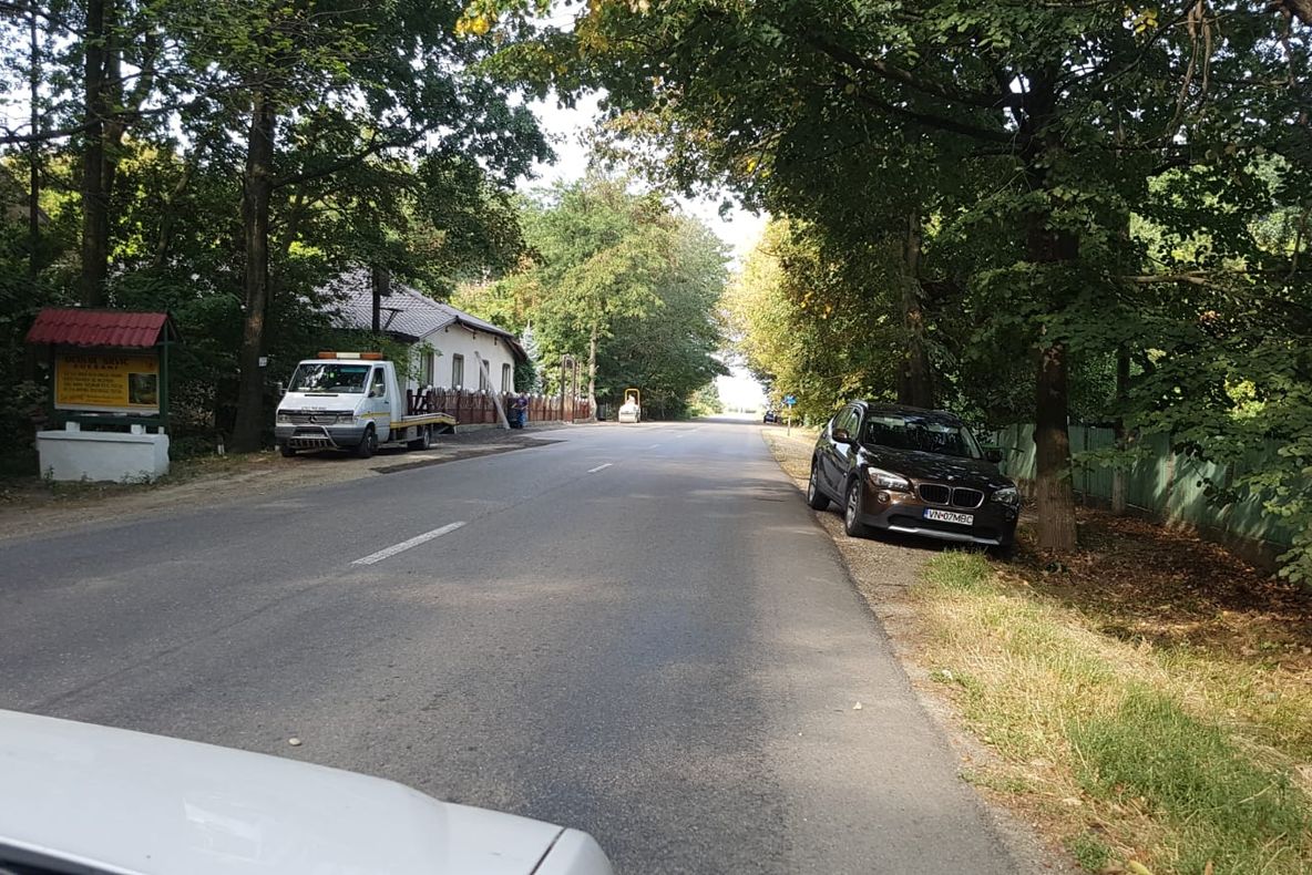 VIDEO: Se asfaltează și astăzi strada de la Dumbrăvița, unde va avea primarul Misăilă nunta