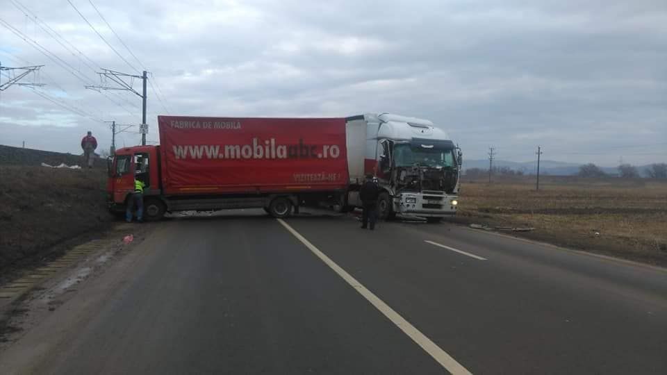 ULTIMA ORĂ VIDEO Traficul e blocat în zona Haret, din cauza accidentului