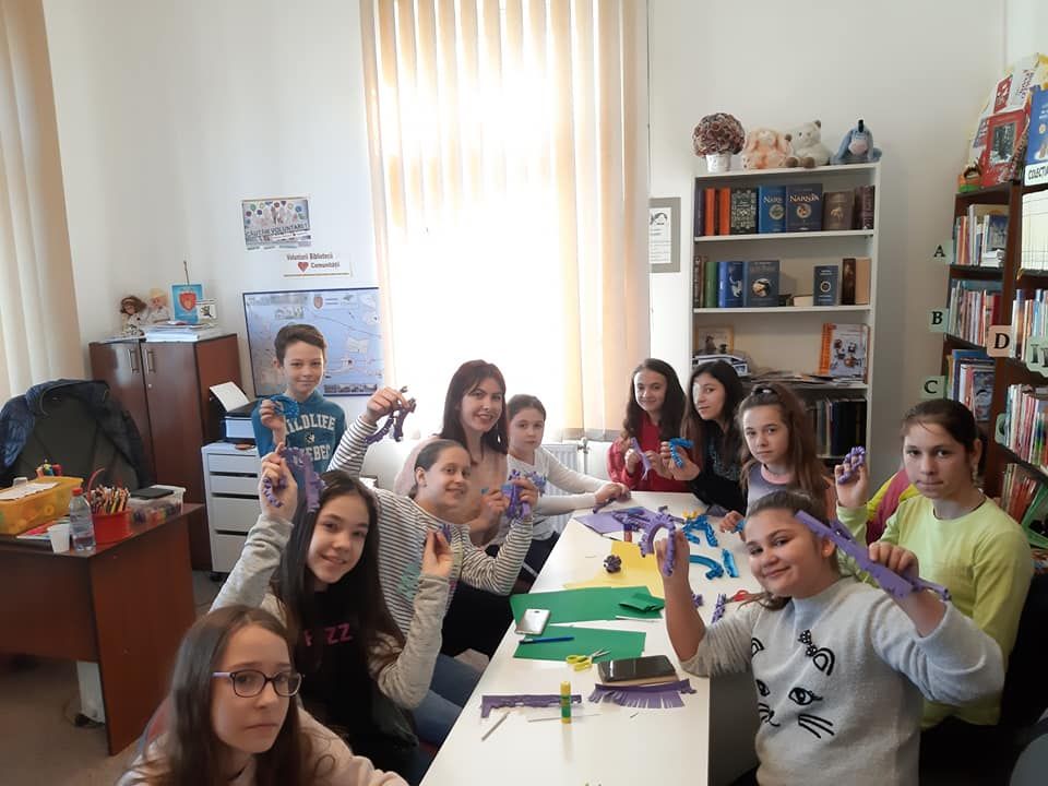 FOTO   Atelier de creație pentru copii, la Biblioteca Odobești