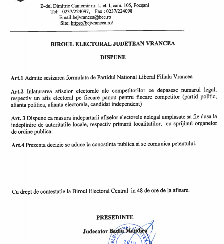 BEJ Vrancea obligă PSD să-și dea jos afișele electorale amplasate ilegal
