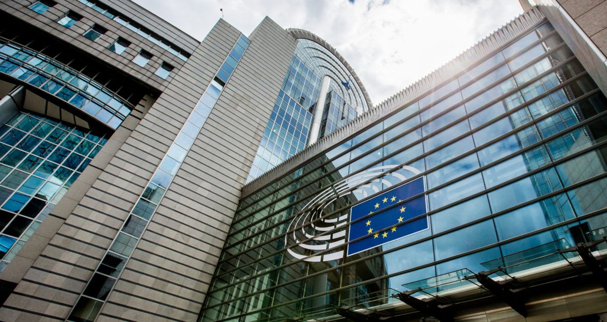 ÎN ATENȚIA JURNALIȘTILOR: s-a lansat ediția 2019 - 2020 a Burselor JTI pentru jurnaliști. Condiții de înscriere