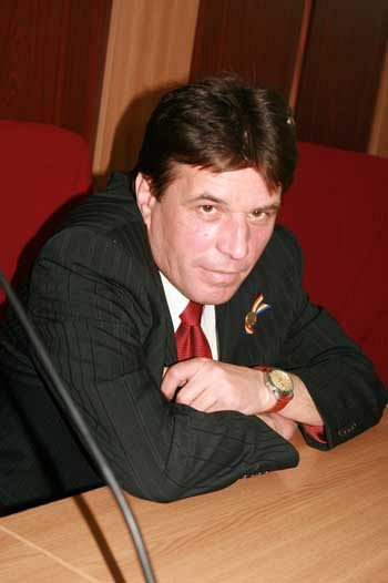 Șeful Corpului de Control din Primăria Focșani - declarat incompatibil de instanță. Decizia e definitivă