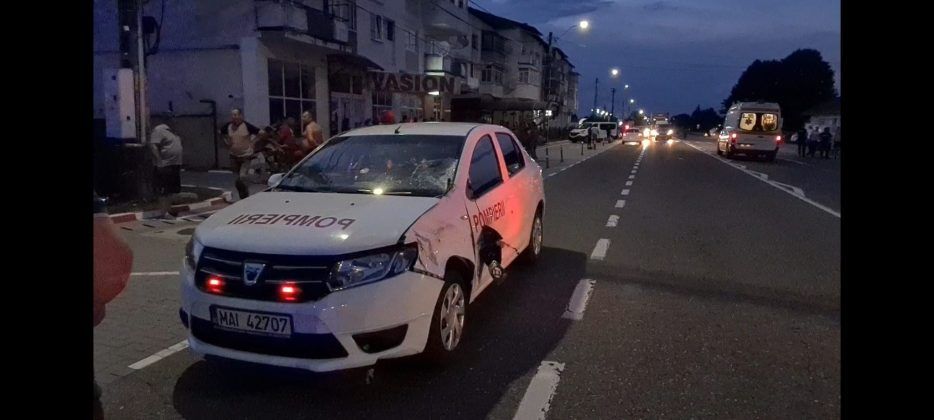 Mașină a ISU Vrancea, implicată într-un accident mortal în județul Bacău￼