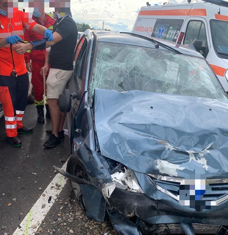 ULTIMA ORĂ Accident cu 3 răniți între Tișița și Cosmești