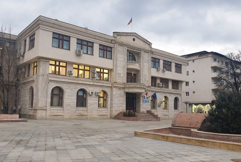 Primăria Focșani caută spațiu / Actualul sediu va intra în renovare