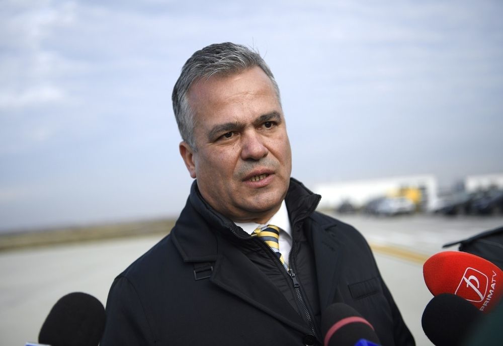 Adrian Veştea: „57% dintre drumurile judeţene necesită reabilitare, 70% dintre localităţi nu sunt racordate la reţeaua de gaze, iar 29% nu dispun de reţea de apă”