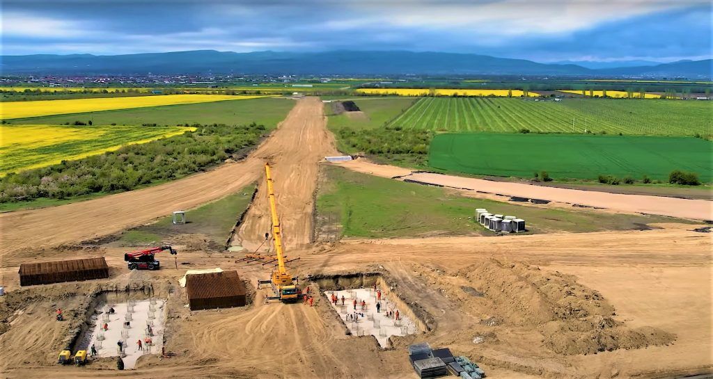 Peste 3.000 de muncitori lucrează la Autostrada Buzău-Focșani