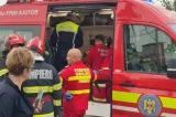 Un tânăr a rămas blocat după surparea unui mal de pământ, la Adjud