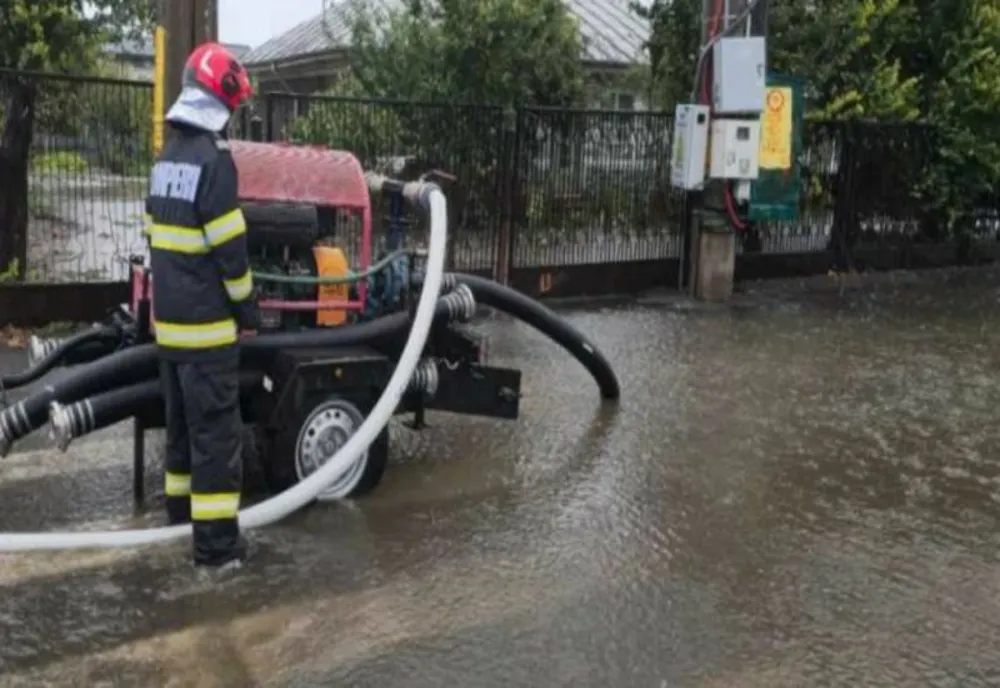 VIDEO BILANȚ IGSU: 110 LOCALITĂȚI DIN 22 DE JUDEȚE, AFECTATE DE VREMEA REA