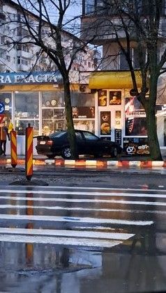 masina-trotuar-covrigarie