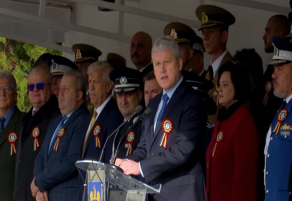 VICEPREMIERUL CĂTĂLIN PREDOIU, ÎNDEMN MOBILIZATOR PENTRU STUDENȚII DIN ANUL I AI ACADEMIEI DE POLIȚIE A.I. CUZA: ”SĂ FIȚI MEREU DE NOTA 10!” - VIDEO