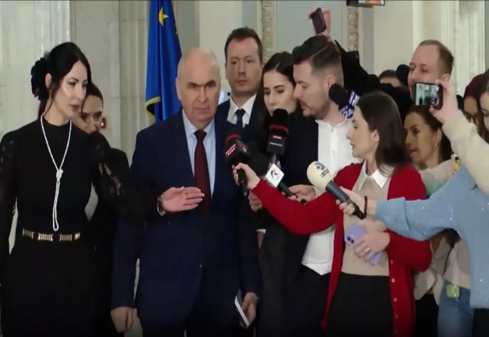 Bolojan sfidează din nou presa și refuză să dea explicații: ”Vă rog să fiți politicoși”