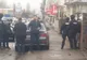 ULTIMA ORĂ Suspecți de trafic de droguri, săltați de mascați pe o stradă din Focșani