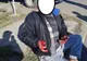 ULTIMA ORĂ A apărat un câine de hingheri iar aceștia i-au dat cu bâta-n cap