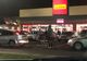 VIDEO Cu căruciorul la McDrive