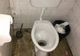 VIDEO Imagini dezolante din Spitalul Focșani - secția TBC: igrasie, găuri în pereți, saltele pătate de sânge, băi fără lumină